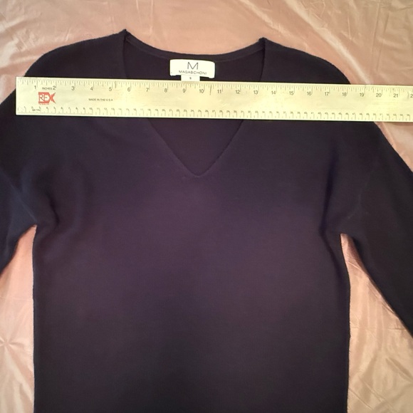 Magaschoni Cotton/Cashmere Blend Purple V-Neck Sweater Size Small MSRP $298 - Picture 6 of 7